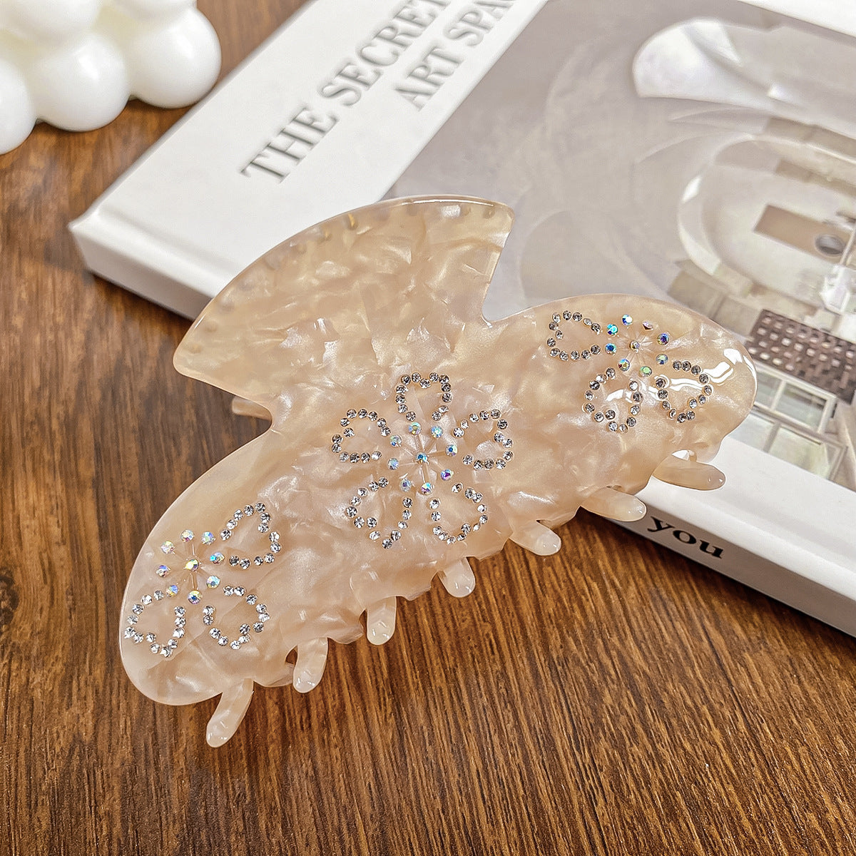 Wholesale Acrylic Diamond Inlaid Flower Valentine's Day Hair Clips